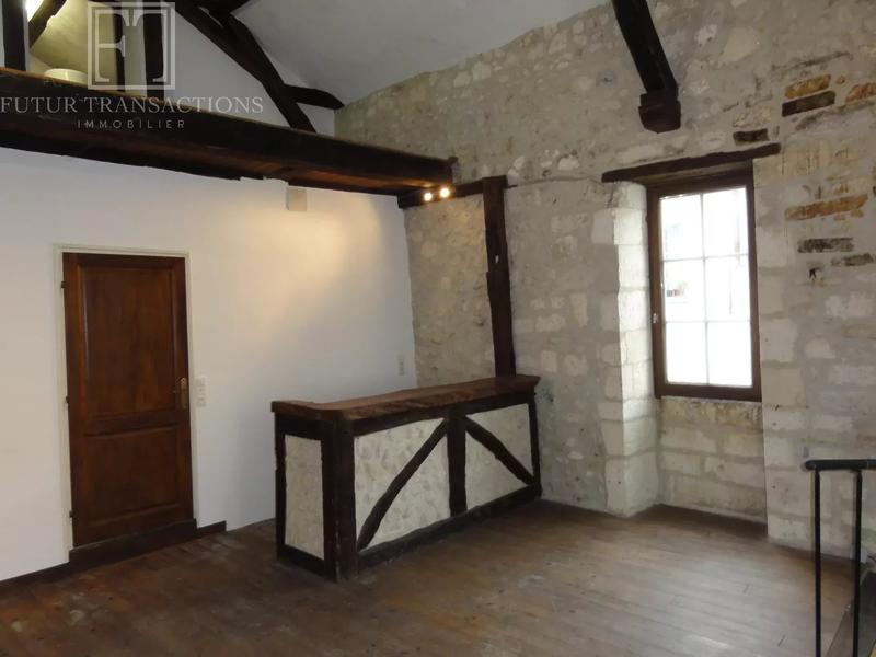 Local commercial - 95 m² - 4 pièces