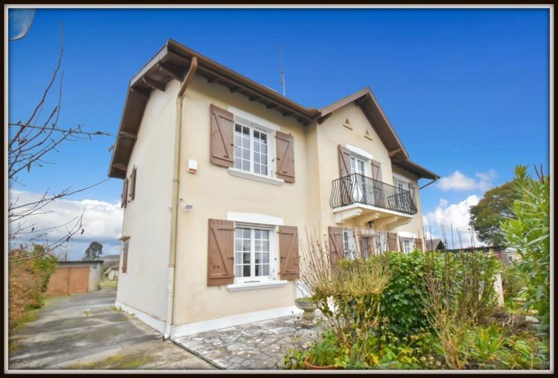 Maison - 181 m² - 7 pièces