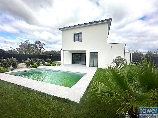 Maison - 122 m² - 4 pièces