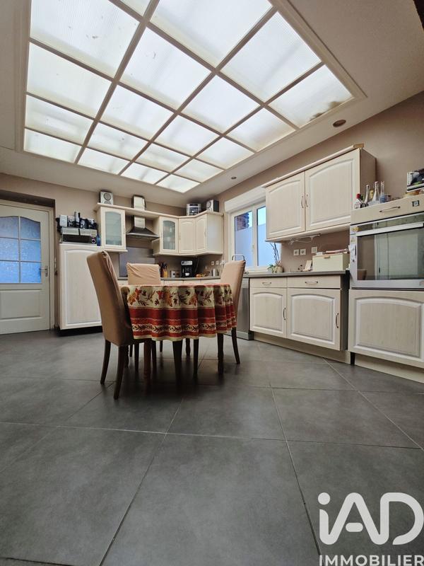 Maison - 160 m² - 7 pièces