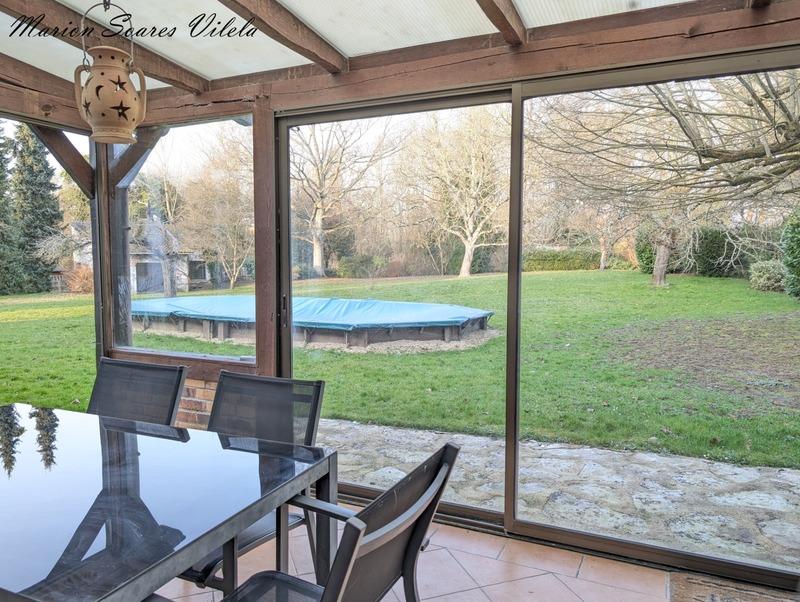 Maison - 320 m² - 11 pièces