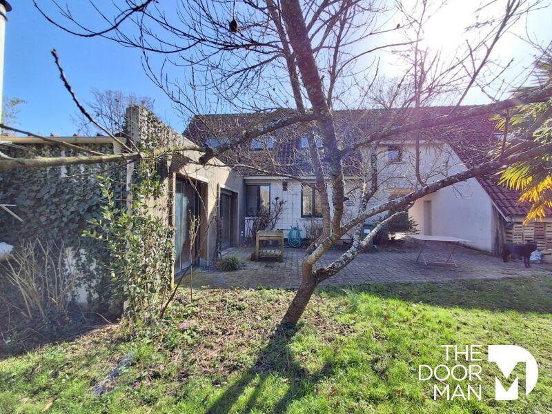 Maison - 120 m² - 5 pièces