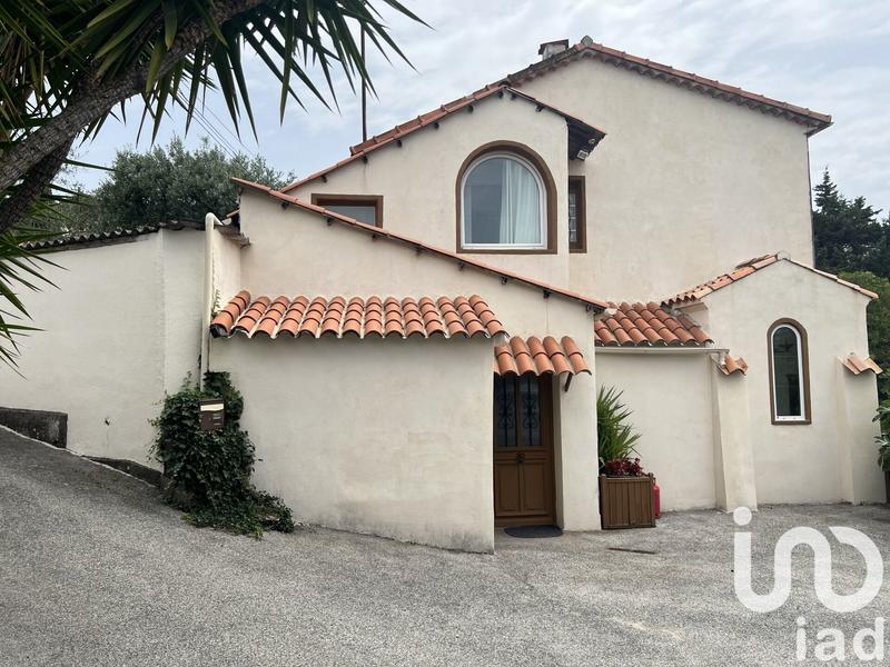 Maison - 210 m² - 8 pièces