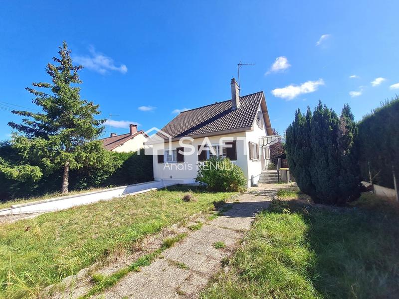 Maison - 90 m² - 5 pièces