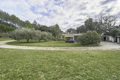 Propriété - 124 m² - 7 pièces