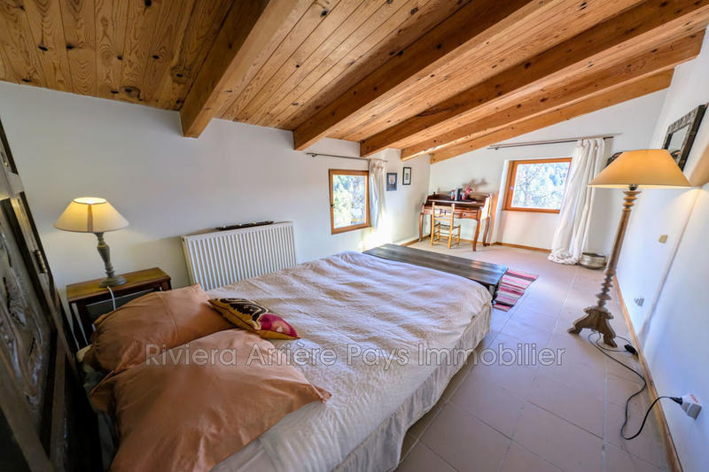 Maison en pierre - 165 m² - 6 pièces