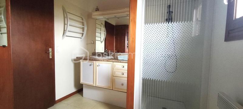 Maison - 183 m² - 7 pièces