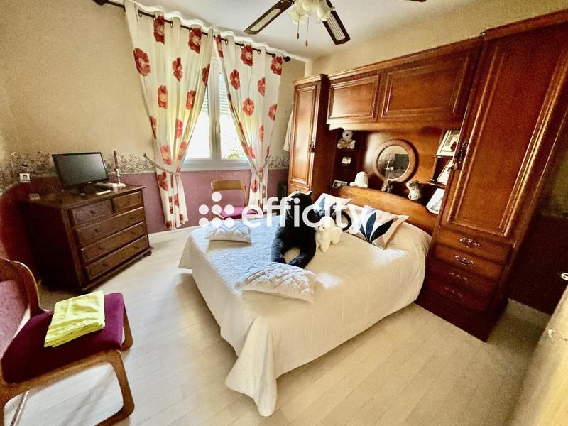 Maison - 92 m² - 5 pièces