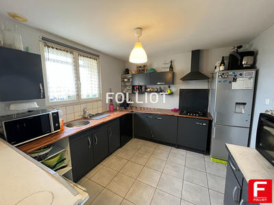 Maison - 166 m² - 8 pièces