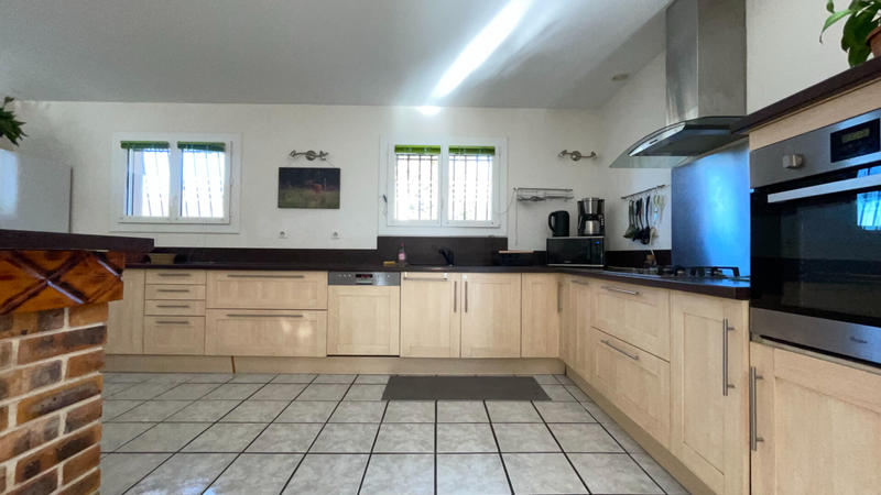 Maison - 136 m² - 7 pièces