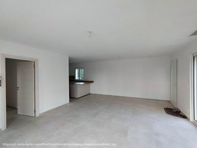 Maison - 87 m² - 4 pièces