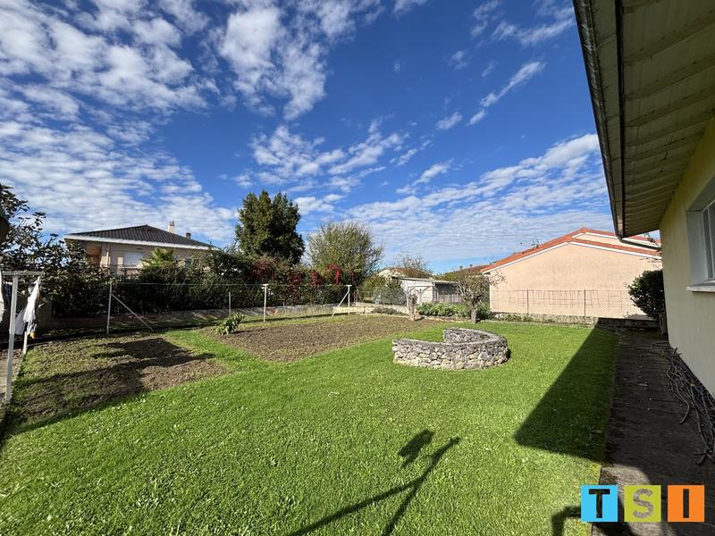 Maison - 167 m² - 7 pièces