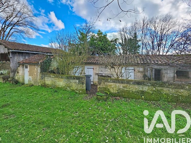 Maison - 229 m² - 9 pièces