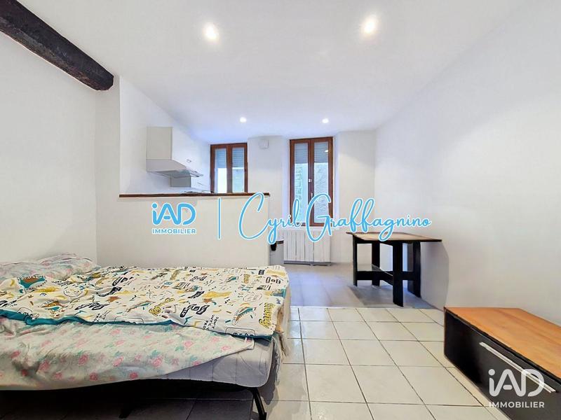 Immeuble - 71 m² - 4 pièces