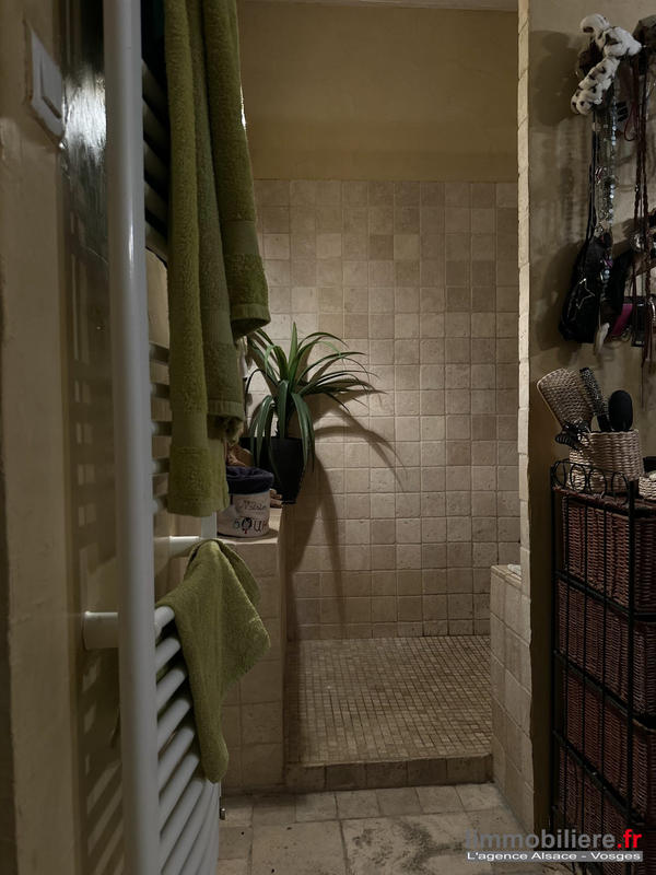 Fonds de commerce - Hôtellerie / Restauration - 197 m²