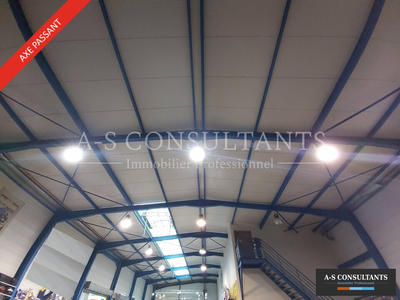 Local commercial - 900 m²