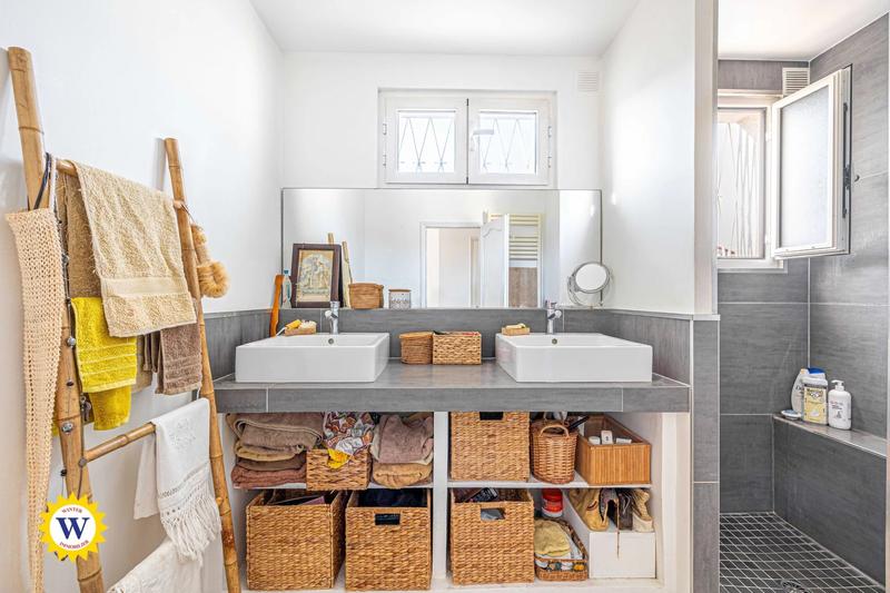 Maison - 146 m² - 6 pièces