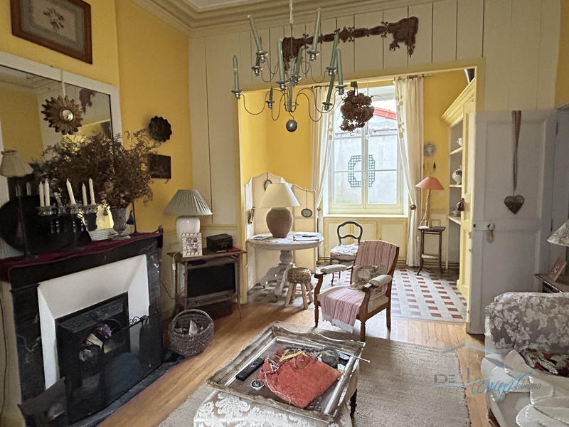 Maison ancienne - 165 m² - 7 pièces