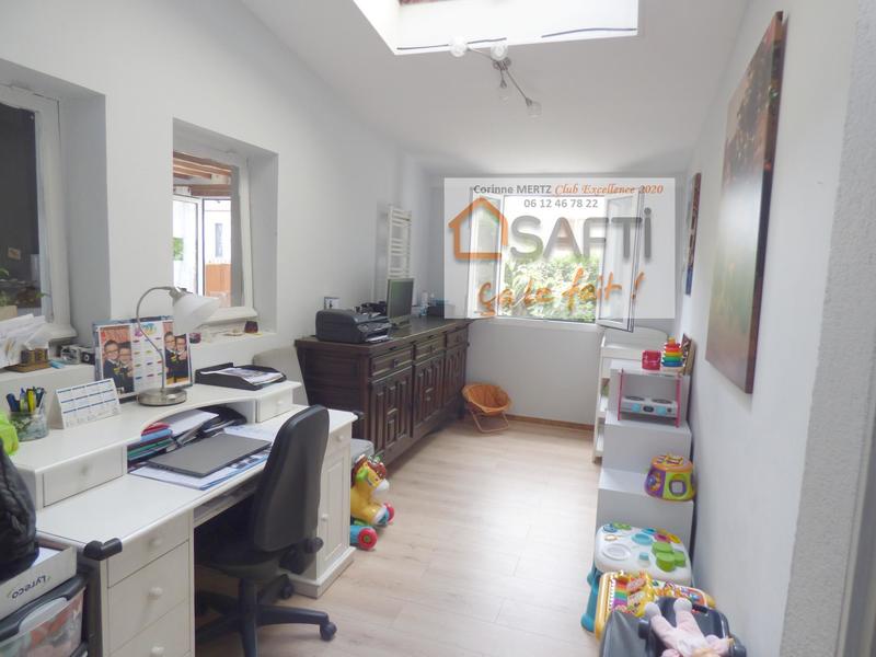 Maison - 143 m² - 7 pièces