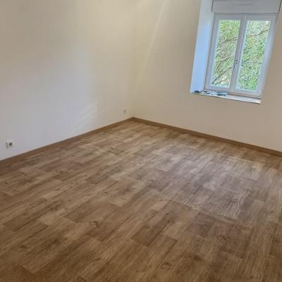 Maison - 180 m² - 6 pièces