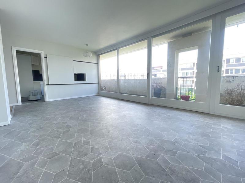 Appartement - 94 m² - 5 pièces