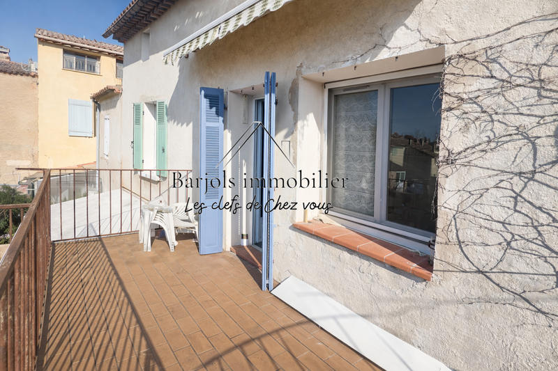 Appartement - 100 m² - 3 pièces