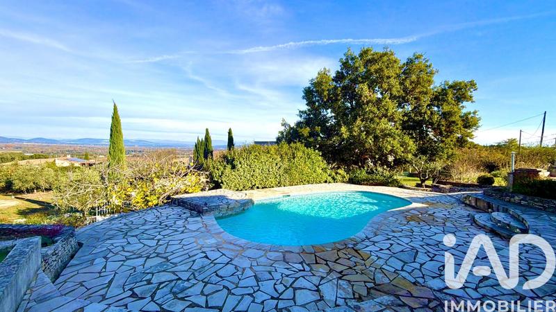 Maison - 131 m² - 5 pièces