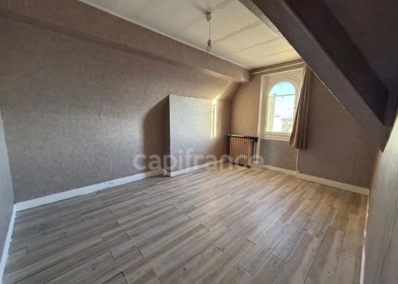 Maison - 100 m² - 6 pièces