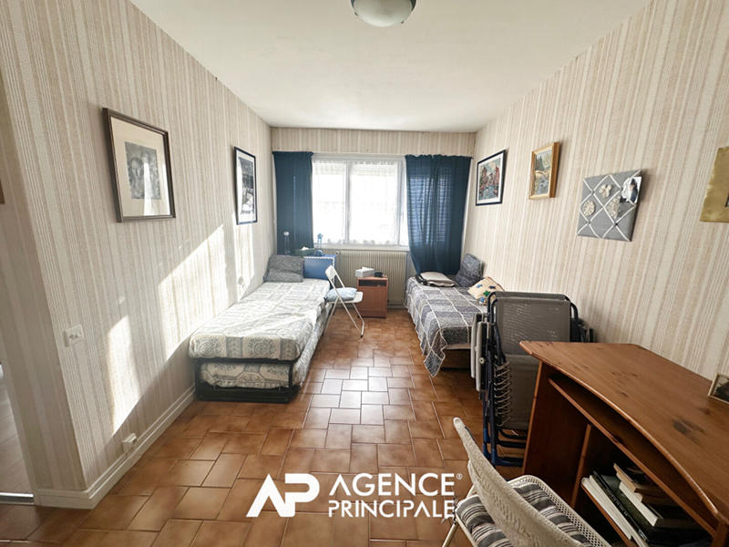 Appartement - 95 m² - 4 pièces