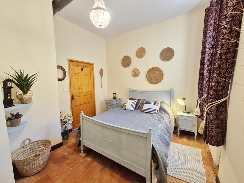 Maison - 200 m² - 6 pièces