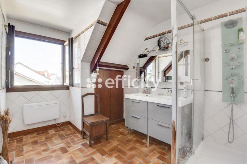 Pavillon - 134 m² - 5 pièces