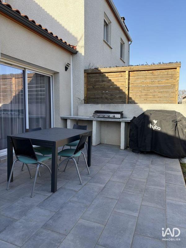 Maison - 92 m² - 3 pièces