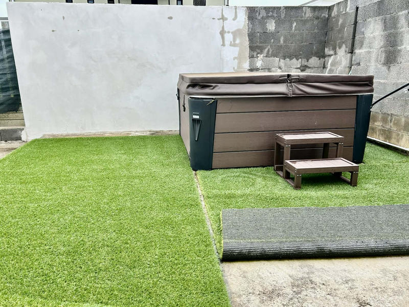 Maison - 260 m² - 8 pièces