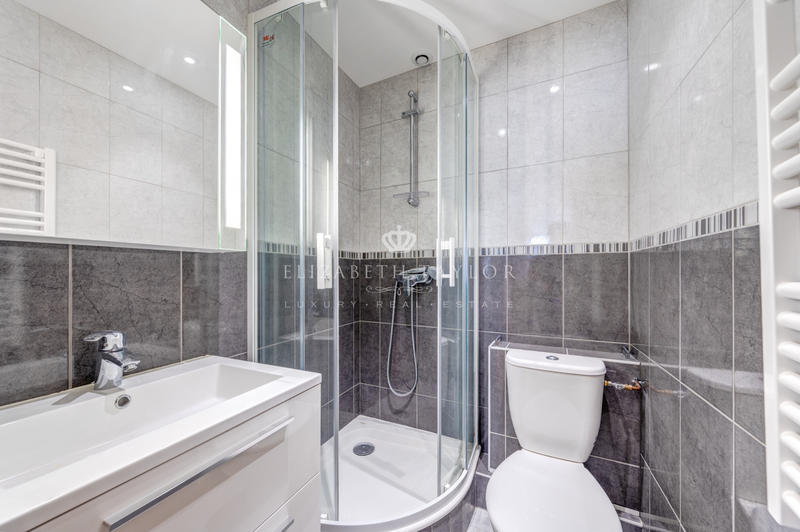 Appartement - 101 m² - 5 pièces