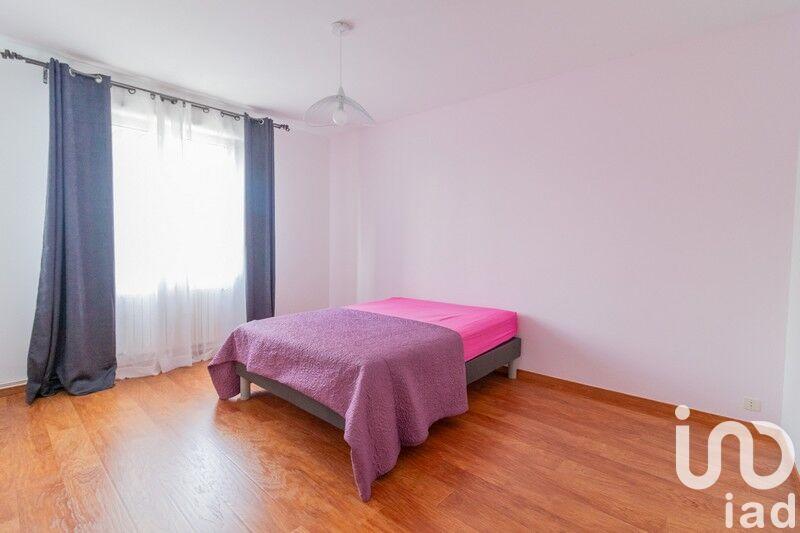 Maison - 194 m² - 8 pièces