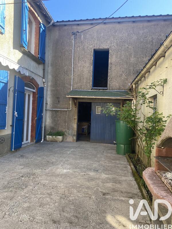 Maison de village - 110 m² - 7 pièces