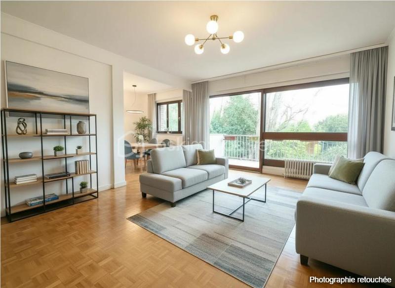 Appartement - 101 m² - 5 pièces