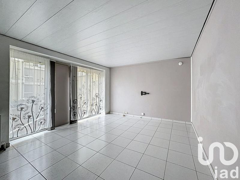Appartement - 99 m² - 5 pièces