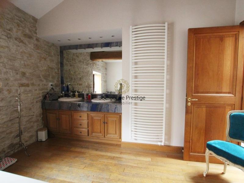 Demeure - 344 m² - 15 pièces