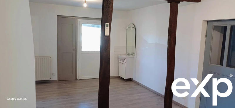 Maison traditionnelle - 104 m² - 6 pièces