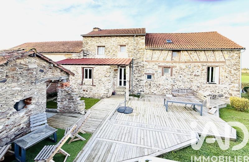 Maison - 146 m² - 4 pièces