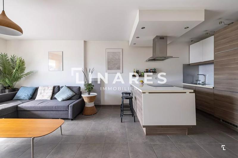 Appartement - 65 m² - 3 pièces