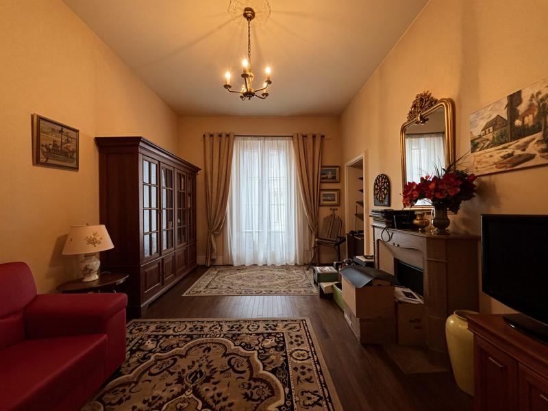 Appartement - 162 m² - 4 pièces