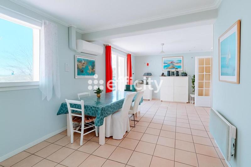 Maison - 150 m² - 8 pièces