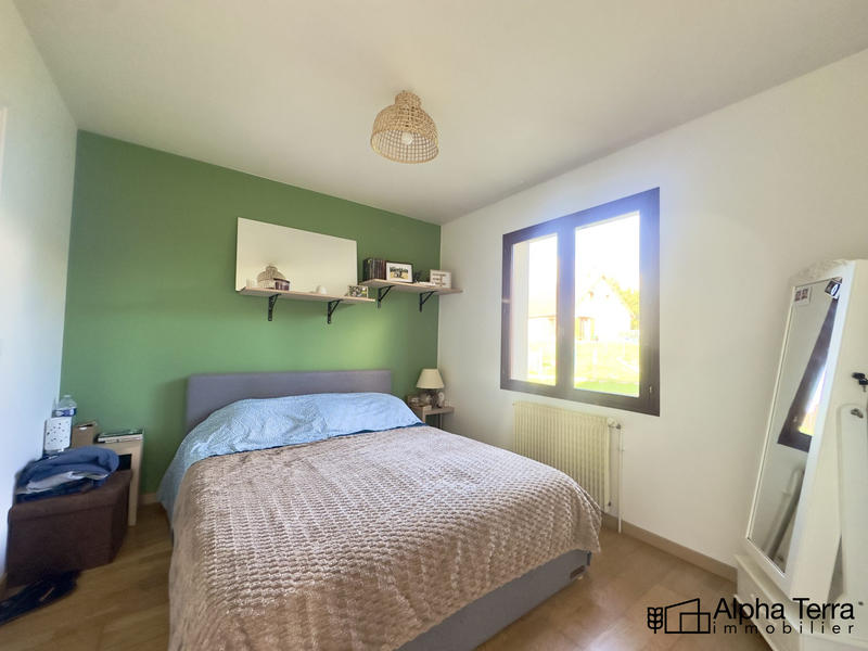 Maison - 95 m² - 5 pièces