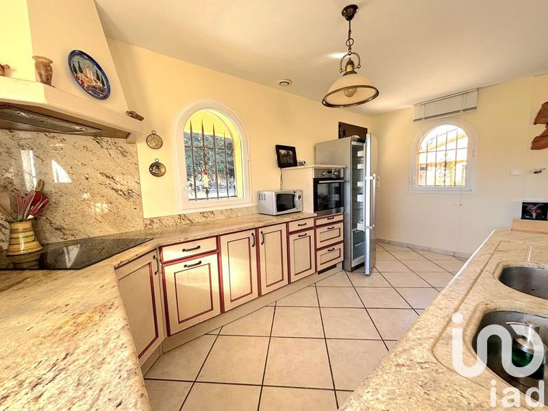 Maison - 172 m² - 5 pièces