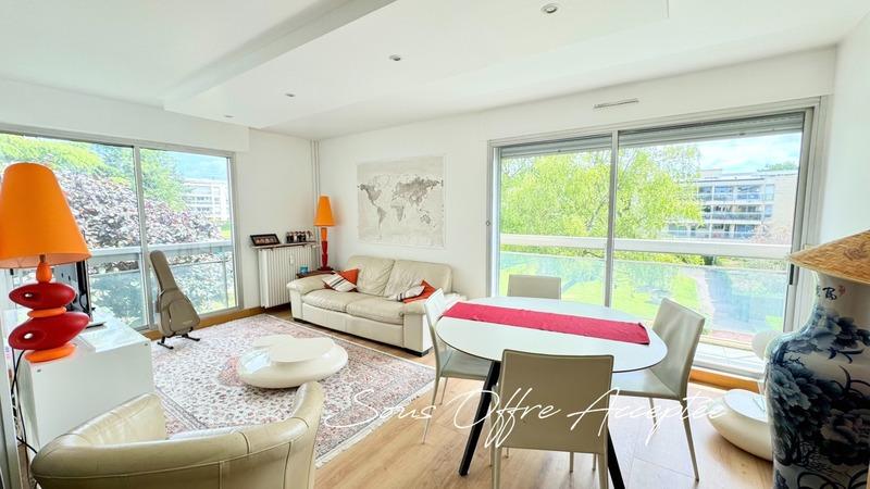 Appartement - 75 m² - 3 pièces