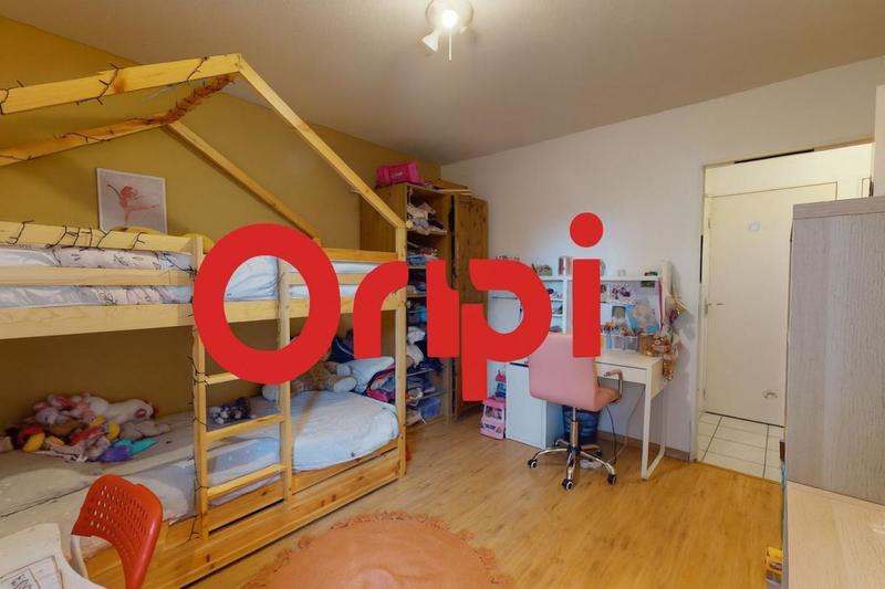 Appartement - 77 m² - 4 pièces