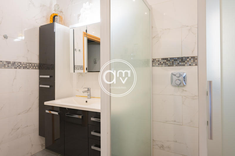 Appartement - 143 m² - 4 pièces