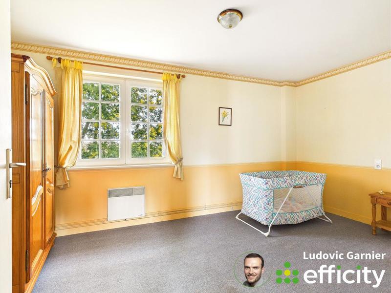 Maison - 290 m² - 10 pièces